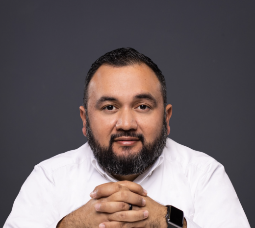 Oliver De La Garza